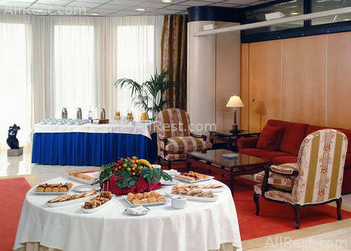Melia Girona 12